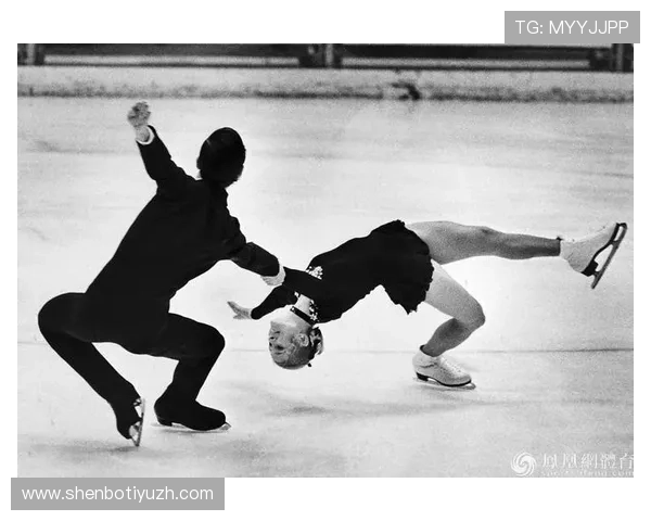 黑白体育：从经典到现代的体育摄影艺术之旅